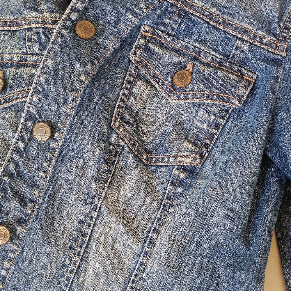 LOFT Cropped Stone-washed Denim Jacket